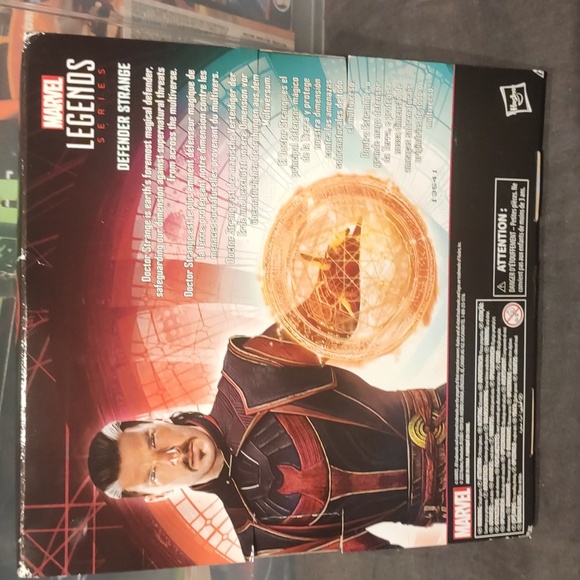 Marvel Legends Doctor Strange Defender Strange Action Figure - Picture 2 of 2